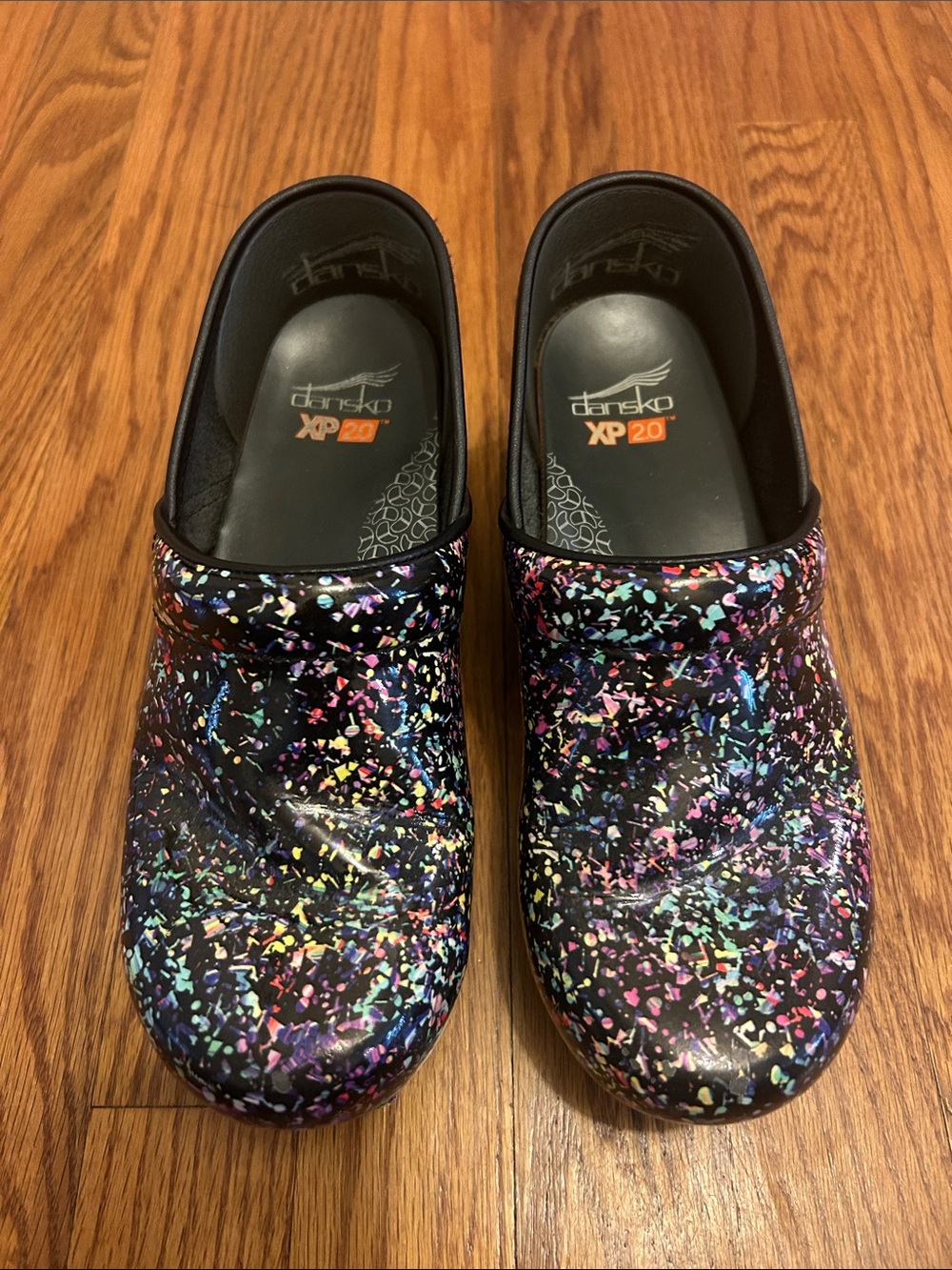 Dansko XP 2.0 Color Pop Patent Clog size 38